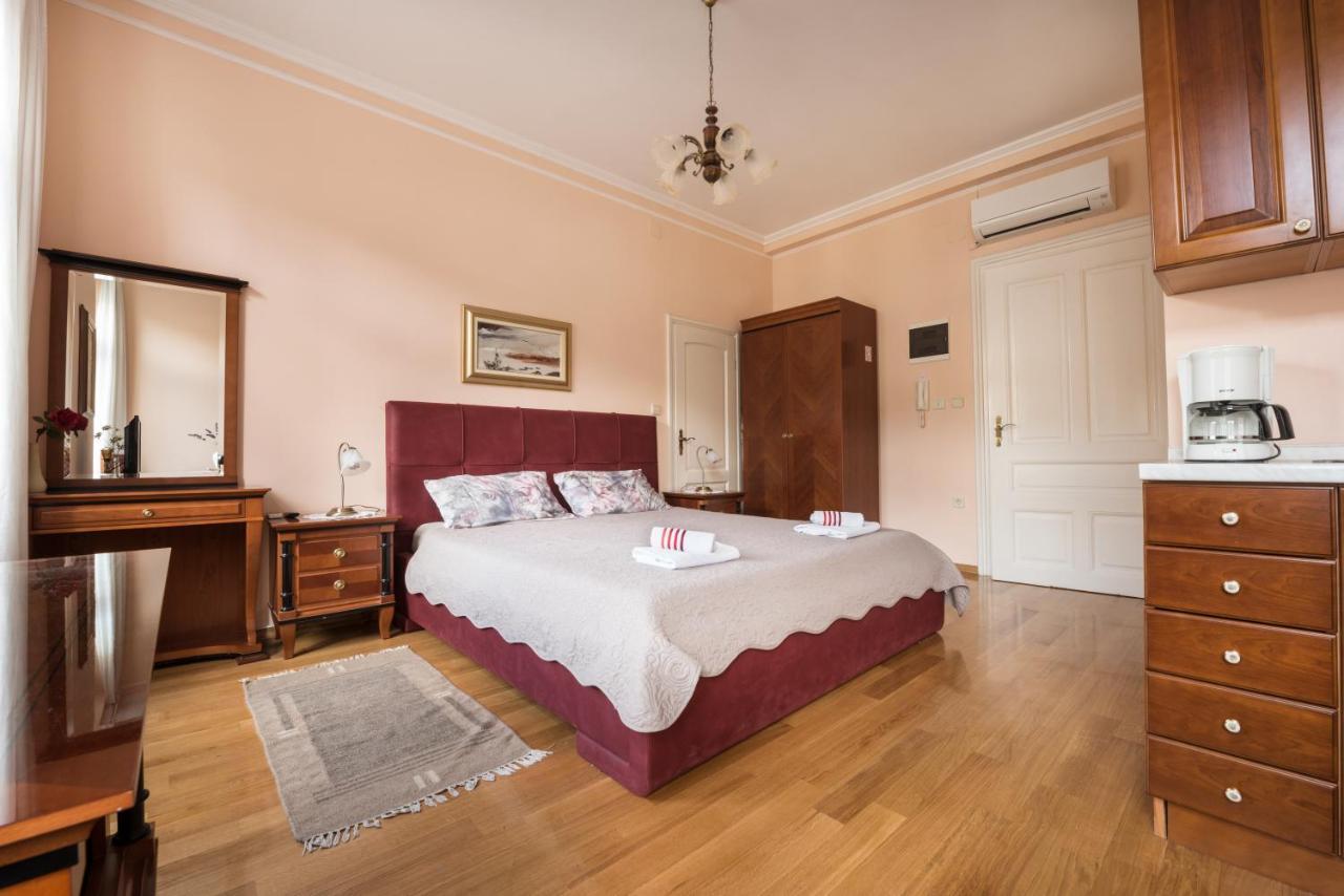 Apartments Villa Devana 오파티아 외부 사진